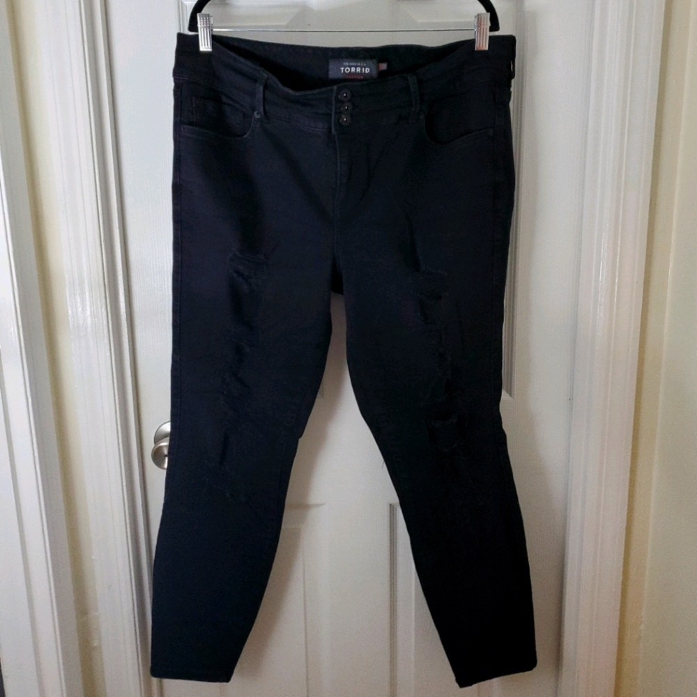 Torrid Plus Size Black Distressed Jeans 20